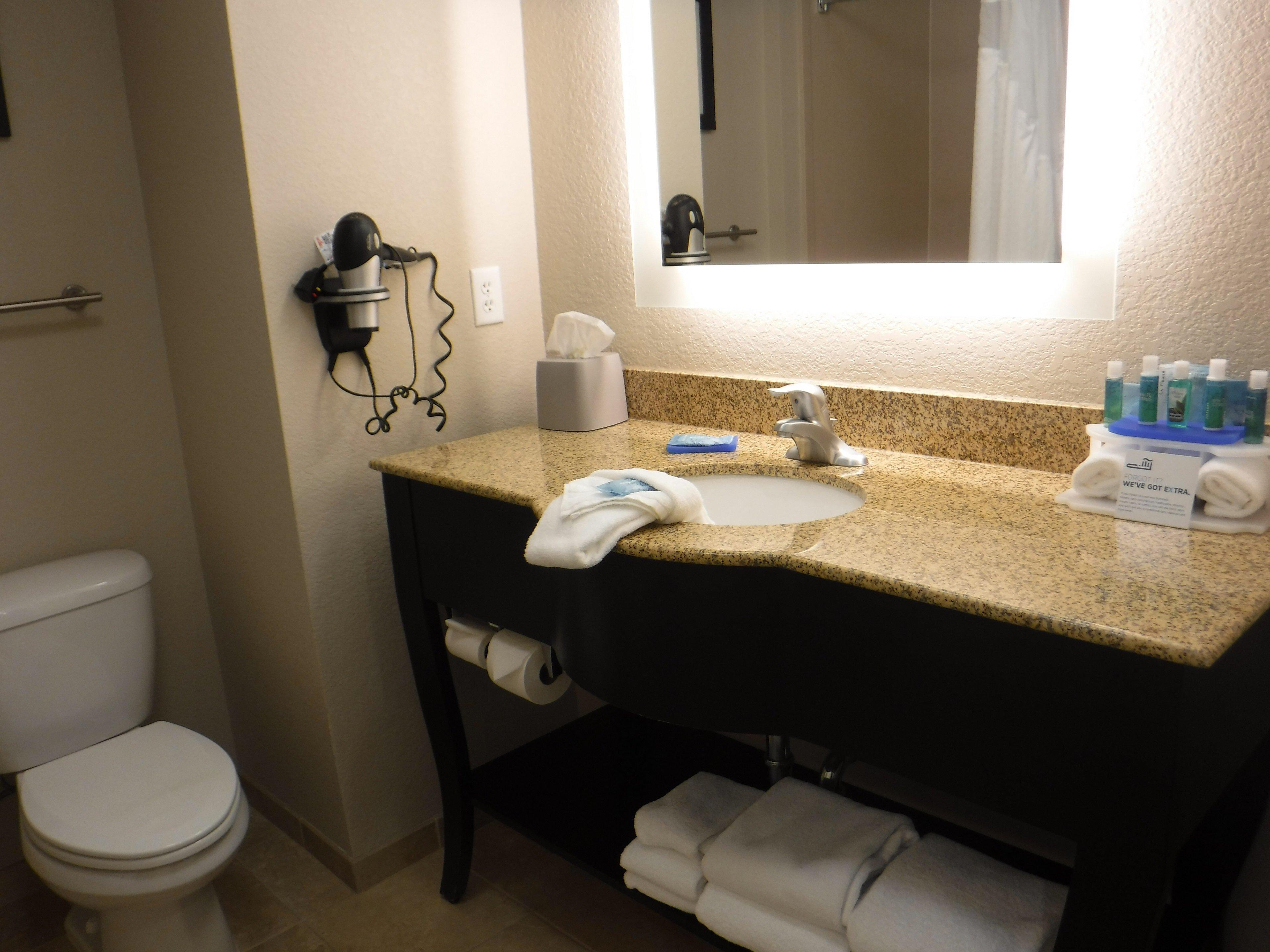 Holiday Inn Express West Jefferson By Ihg Exterior photo