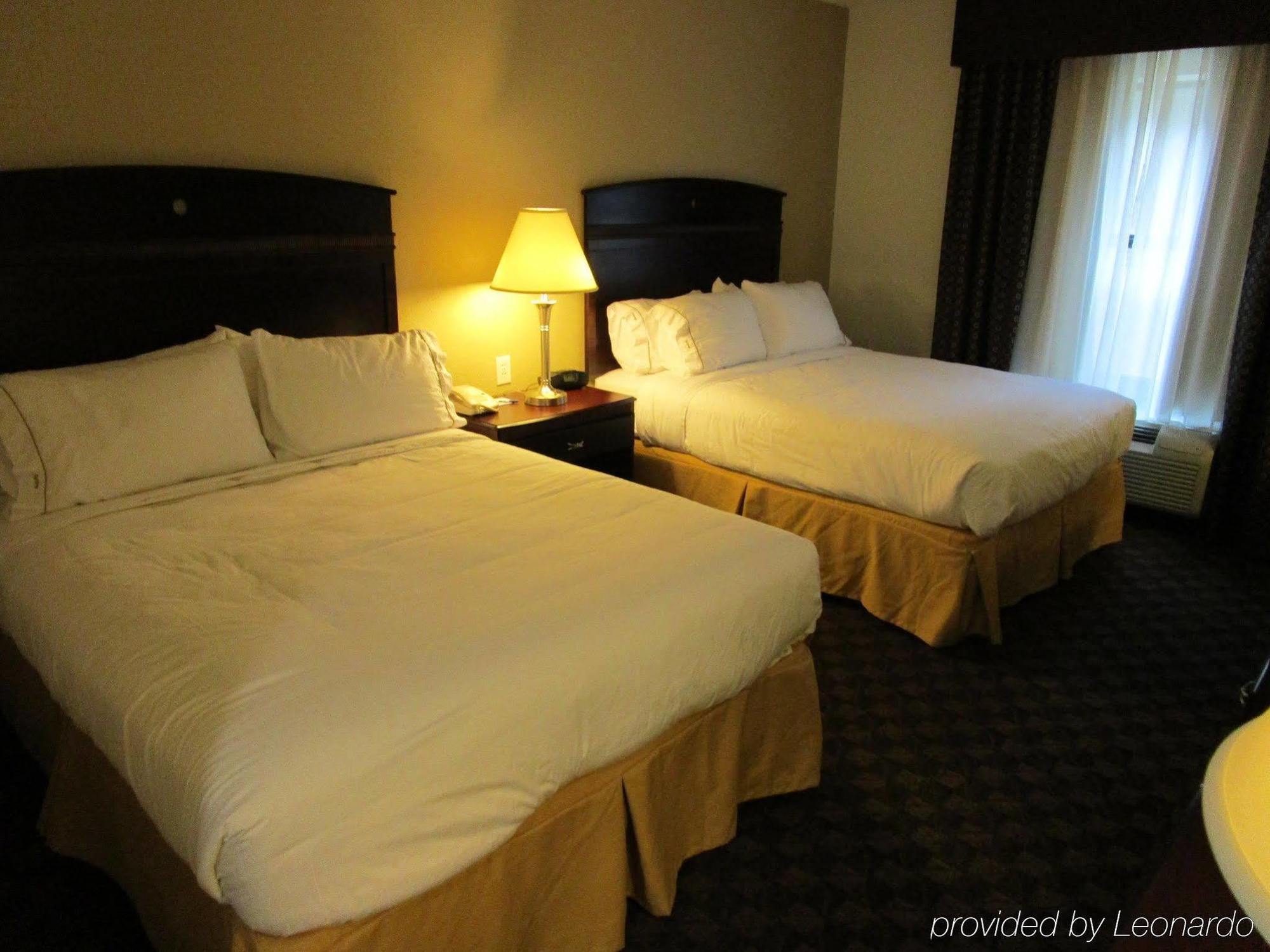 Holiday Inn Express West Jefferson By Ihg Exterior photo